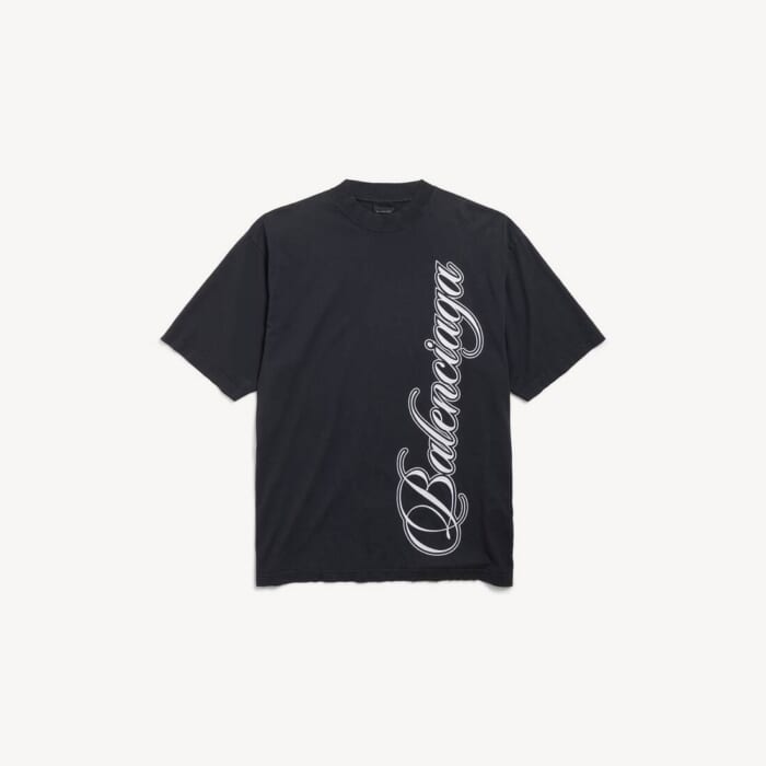 ブラック/ホワイト の メンズ Cursive Tシャツ ミディアムフィット