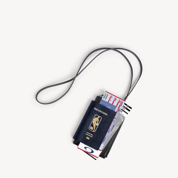 ブルー の メンズ Balenciaga | Nba Collaboration Passport フォンホルダー