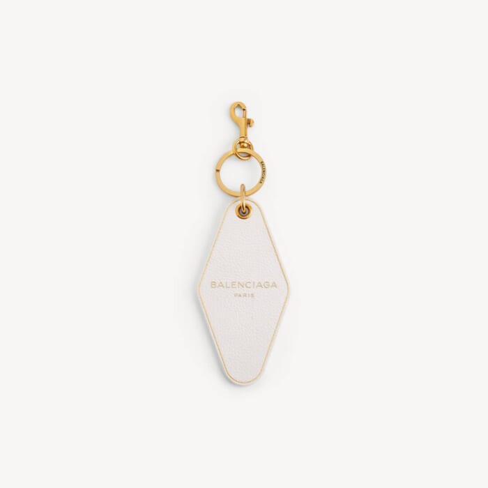 Fragrance ルームキー チャーム で アイボリー ホワイト Dix